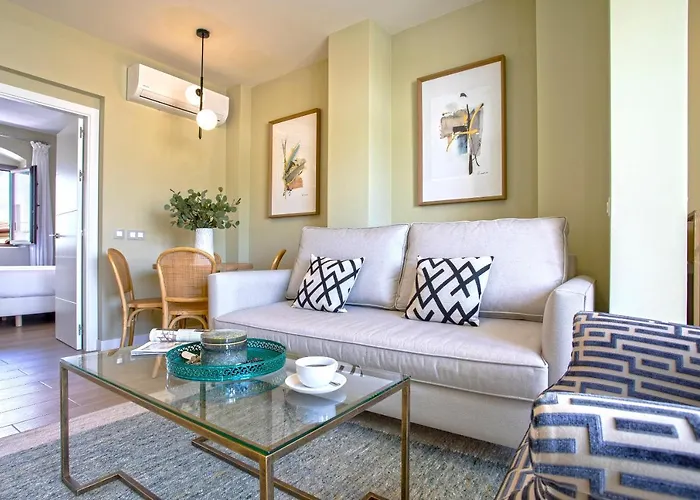 Apartment Genteel Castilla Terrace *